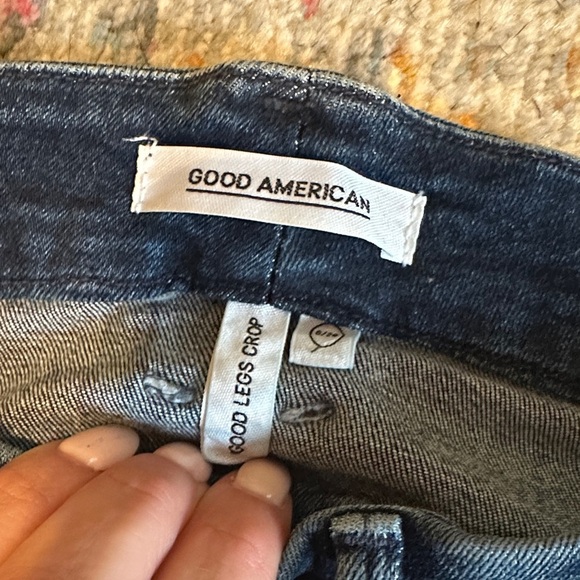 Good American Good Legs Crop Dark Blue Distressed Skinny Jeans - Picture 2 of 6